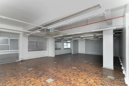 Sala Comercial para alugar, 515m² no Centro Histórico, Porto Alegre