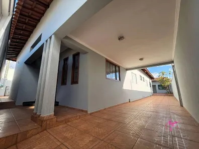 Casa com 4 Quartos à venda, 273m² no Centro, Leme