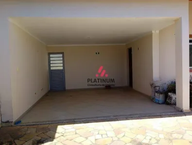 Casa com 3 Quartos para alugar, 240m² no Jardim Maria Augusta, Taubaté