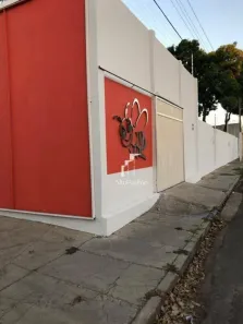 Casa com 3 Quartos para venda ou aluguel, 370m² no Horto, Teresina
