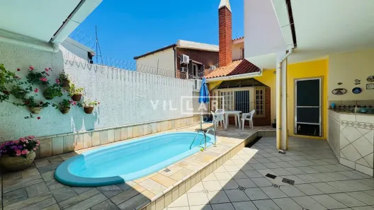Casa com 3 Quartos à venda, 236m² no Três Vendas, Pelotas