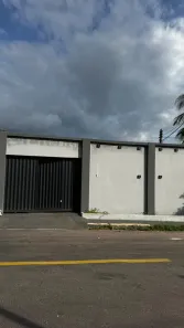 Casa com 3 Quartos para alugar, 250m² no Tijucal, Cuiabá