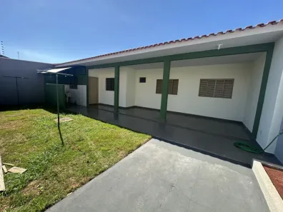 Casa com 3 Quartos para alugar, 100m² no Jardim Alvorada, Maringá