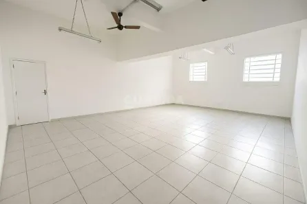Ponto Comercial para alugar, 165m² no Passo da Areia, Porto Alegre