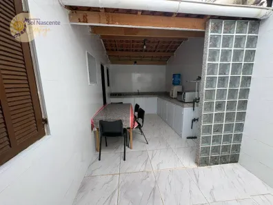 Casa de Condomínio com 2 Quartos à venda, 70m² no Indaiá, Bertioga