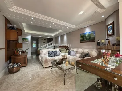 Casa com 3 Quartos à venda, 201m² no Ipanema, Porto Alegre