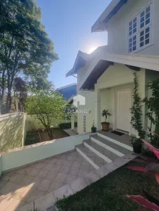Casa com 3 Quartos à venda, 264m² no Cidade Universitária, Campinas