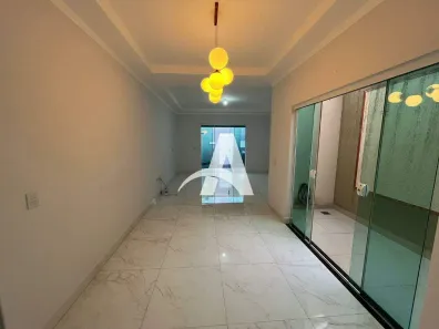 Casa com 3 Quartos para alugar, 146m² no Jardim Europa, Uberlândia