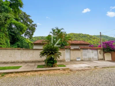 Casa de Condomínio com 4 Quartos à venda, 400m² no Taquara, Rio de Janeiro