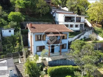 Casa com 3 Quartos à venda, 200m² no Jardim Europa, Teresópolis