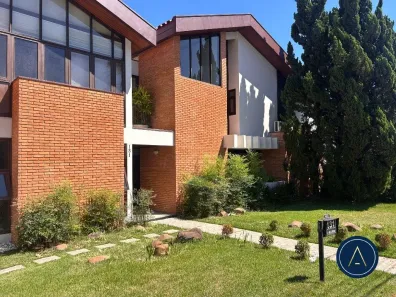 Casa de Condomínio com 5 Quartos para alugar, 730m² no Alphaville Residencial Um, Barueri