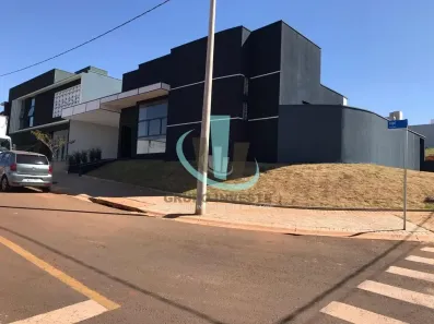 Casa de Condomínio com 3 Quartos à venda, 150m² no Parque Laranjeiras, Araraquara