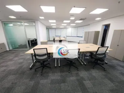Sala Comercial para venda ou aluguel, 223m² no Cidade Monções, São Paulo