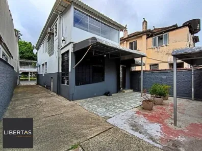 Prédio Comercial com 3 Quartos à venda, 251m² no Navegantes, Porto Alegre