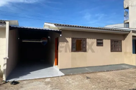 Casa com 2 Quartos à venda, 75m² no Santa Cruz, Cascavel