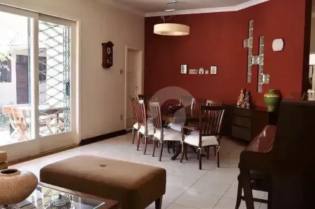 Casa com 3 Quartos à venda, 180m² no São Francisco, Niterói