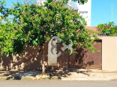 Casa com 3 Quartos à venda, 85m² no Conceição, Londrina