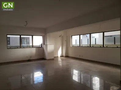 Sala Comercial para alugar, 80m² no Santa Efigênia, Belo Horizonte