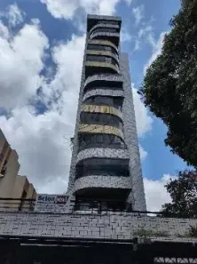 Apartamento com 4 Quartos à venda, 243m² no Santana, Recife