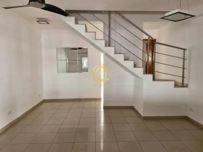 Casa de Condomínio com 2 Quartos à venda, 74m² no Jardim Primavera, Jacareí