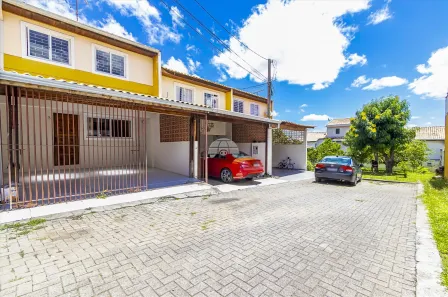 Sobrado com 3 Quartos à venda, 63m² no Xaxim, Curitiba