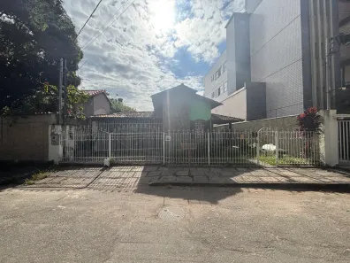Casa com 3 Quartos para alugar, 152m² no Centro, Betim