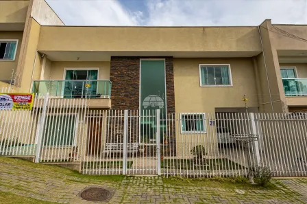 Sobrado com 3 Quartos à venda, 122m² no Barreirinha, Curitiba