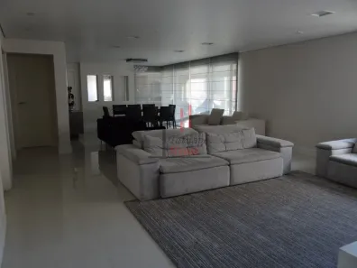 Apartamento com 3 Quartos à venda, 225m² no Vila Gomes Cardim, São Paulo