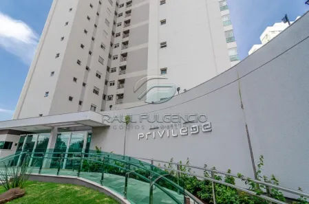 Apartamento com 3 Quartos à venda, 133m² no Gleba Fazenda Palhano, Londrina