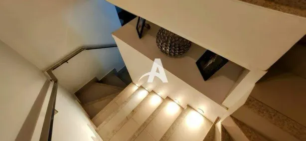 Casa de Condomínio com 3 Quartos para alugar, 200m² no Jardim Karaíba, Uberlândia