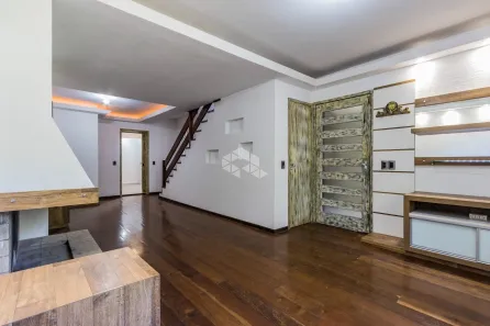 Casa de Condomínio com 3 Quartos à venda, 250m² no Três Figueiras, Porto Alegre