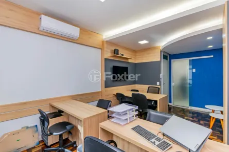 Sala Comercial à venda, 24m² no Passo da Areia, Porto Alegre