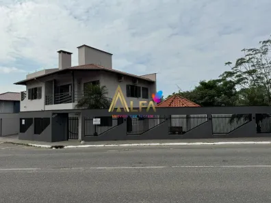 Sobrado com 5 Quartos à venda, 215m² no Centro, Penha