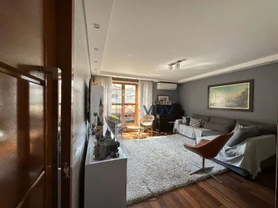 Sobrado com 3 Quartos à venda, 188m² no Cidade Vargas, São Paulo