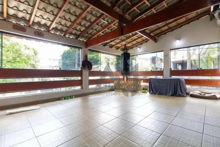Sobrado com 2 Quartos para venda ou aluguel, 148m² no Burgo Paulista, São Paulo