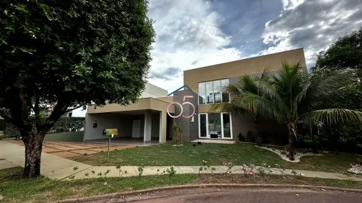 Casa de Condomínio com 3 Quartos à venda, 330m² no Condomínio Belvedere, Cuiabá