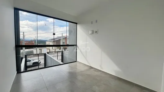 Casa com 2 Quartos para alugar, 90m² no Itoupava Central, Blumenau