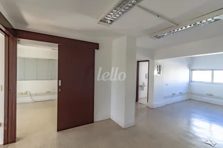 Sala Comercial para alugar, 107m² no Vila Mariana, São Paulo