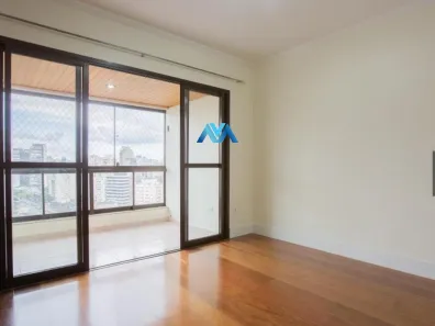 Apartamento com 3 Quartos à venda, 103m² no Vila Nova Conceição, São Paulo