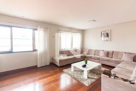 Casa com 3 Quartos à venda, 248m² no Jaguaribe, Osasco