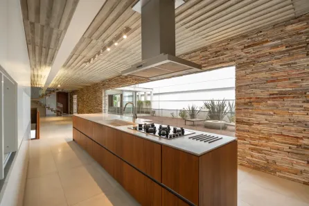 Casa de Condomínio com 4 Quartos à venda, 550m² no Campo Comprido, Curitiba