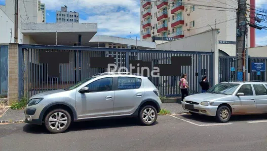 Prédio Comercial para alugar, 488m² no Lídice, Uberlândia