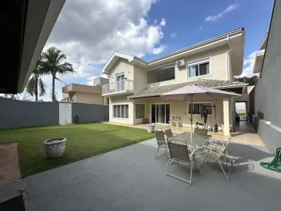 Casa de Condomínio com 3 Quartos à venda, 360m² no São Paulo II, Cotia