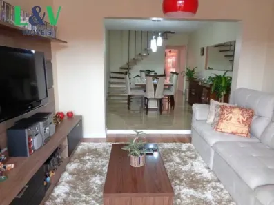 Sobrado com 2 Quartos à venda, 125m² no Jardim Iva, São Paulo