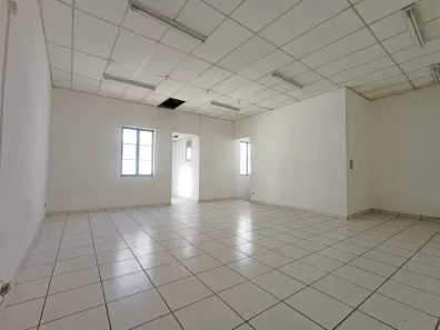 Sala Comercial para alugar, 220m² no Centro, Piracicaba