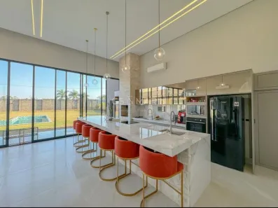 Casa de Condomínio com 4 Quartos para alugar, 320m² no Esperança, Londrina