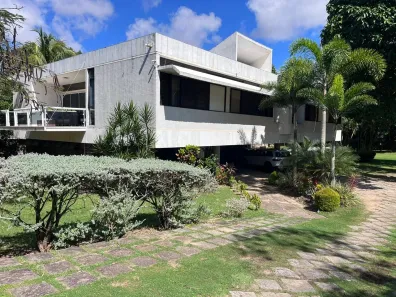 Casa de Condomínio com 5 Quartos para alugar, 790m² no Portão, Lauro de Freitas