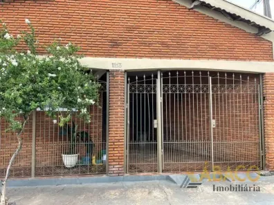 Casa com 3 Quartos à venda, 128m² no Vila Marcelino, São Carlos