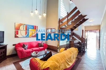 Sobrado com 3 Quartos para alugar, 338m² no Campestre, Santo André