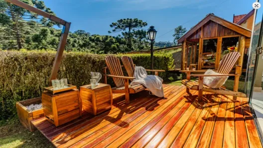 Casa de Condomínio com 3 Quartos à venda, 160m² no Vila Capivari, Campos do Jordão